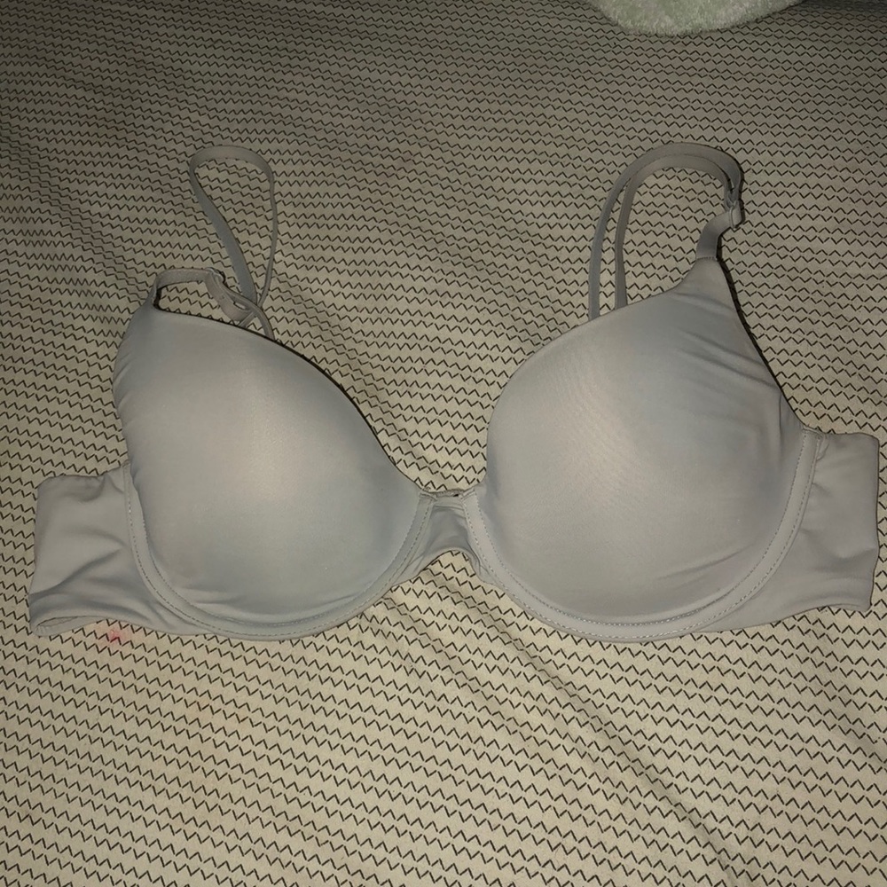VICTORIA SECRET 36B BRAAA